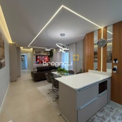 Apartamento com 73m², 2 quartos (sendo 1 suíte), 1 garagem, no bairro Agronômica em Florianópolis