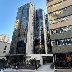 Sala com 70m², no bairro Centro em Florianópolis