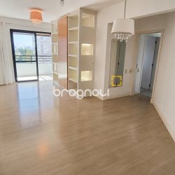 Apartamento com 117m², 3 quartos (sendo 1 suíte), 1 garagem, no bairro Centro em Florianópolis