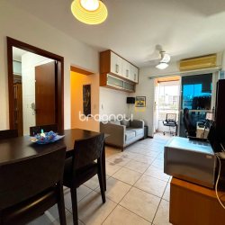 Apartamento com 60m², 2 quartos, 1 garagem, no bairro Trindade em Florianópolis