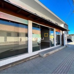 Casa Comercial com 75m², 3 quartos (sendo 1 suíte), 1 garagem, no bairro Jardim Eldorado em Palhoça