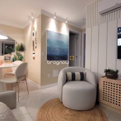 Apartamento com 67m², 2 quartos (sendo 1 suíte), 1 garagem, no bairro Ingleses em Florianópolis