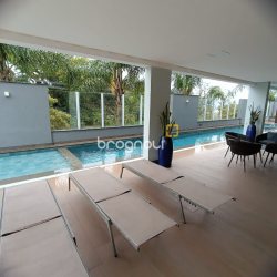 Apartamento com 70m², 2 quartos (sendo 1 suíte), 1 garagem, no bairro Campeche em Florianópolis