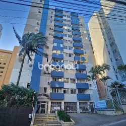 Apartamento com 48m², 1 quarto, no bairro Centro em Florianópolis