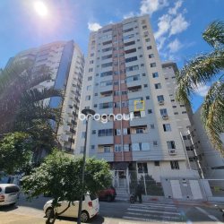 Apartamento com 51m², 2 quartos, 1 garagem, no bairro Kobrasol em São José