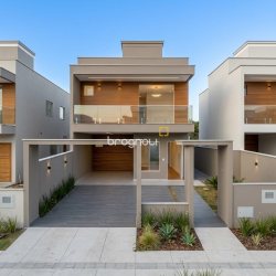 Casa com 132m², 3 quartos (sendo 1 suíte), no bairro São João do Rio Vermelho em Florianópolis
