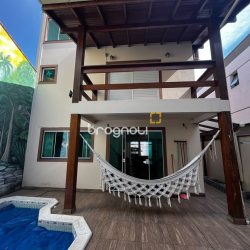 Casa com 262m², 4 quartos, 2 garagens, no bairro Campeche em Florianópolis