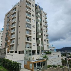 Apartamentos com 7013m², 2 quartos, 1 suíte, 2 garagens, no bairro Itacorubi em Florianópolis