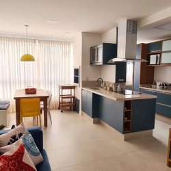 Apartamentos com 7782m², 2 quartos, 2 suítes, 2 garagens, no bairro Ingleses em Florianópolis