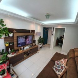 Apartamentos com 82m², 3 quartos, no bairro Centro em Florianópolis
