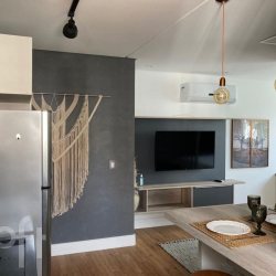 Apartamentos com 46m², 1 quarto, 1 garagem, no bairro Córrego Grande em Florianópolis