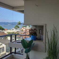 Apartamentos com 9051m², 3 quartos, 1 suíte, 1 garagem, no bairro Balneário em Florianópolis