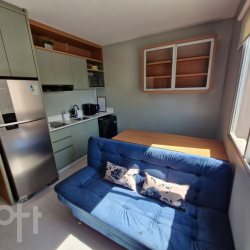 Apartamentos com 27m², 1 quarto, 1 garagem, no bairro Centro em Florianópolis