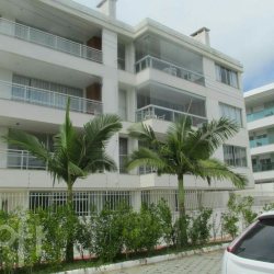Apartamentos com 10345m², 2 quartos, 1 suíte, 1 garagem, no bairro Cachoeira do bom Jesus em Florianópolis