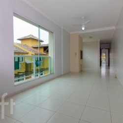 Apartamentos com 5745m², 1 quarto, 1 garagem, no bairro Canasvieiras em Florianópolis