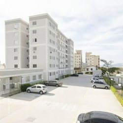 Apartamentos com 69m², 3 quartos, 1 suíte, 2 garagens, no bairro Ipiranga em São José