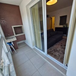 Apartamentos com 49m², 1 quarto, 1 garagem, no bairro Centro em Florianópolis