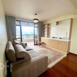 Apartamentos com 145m², 4 quartos, 1 suíte, 2 garagens, no bairro Agronômica em Florianópolis