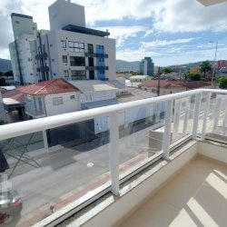 Apartamentos com 9565m², 2 quartos, 1 suíte, 1 garagem, no bairro Trindade em Florianópolis