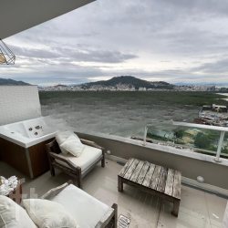 Apartamentos com 98m², 2 quartos, 1 suíte, 2 garagens, no bairro Itacorubi em Florianópolis