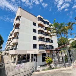 Apartamentos com 119m², 3 quartos, 1 suíte, 1 garagem, no bairro Estreito em Florianópolis