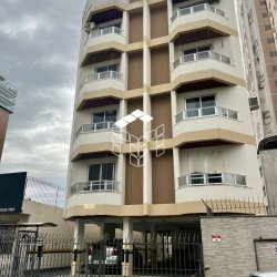 Apartamentos com 6355m², 2 quartos, 1 garagem, no bairro Campinas em São José