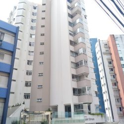 Apartamentos com 9574m², 3 quartos, 1 suíte, 1 garagem, no bairro Centro em Florianópolis