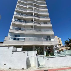 Apartamentos com 63m², 2 quartos, 1 suíte, 1 garagem, no bairro Barreiros em São José