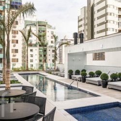 Apartamentos com 1345m², 3 quartos, 3 suítes, 2 garagens, no bairro Campinas em São José