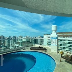 Apartamentos com 8302m², 3 quartos, 1 suíte, 1 garagem, no bairro Campinas em São José