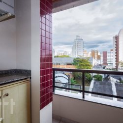 Apartamentos com 7628m², 2 quartos, 1 suíte, 1 garagem, no bairro Centro em Florianópolis