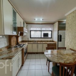 Apartamentos com 163m², 4 quartos, 2 suítes, 2 garagens, no bairro Kobrasol em São José