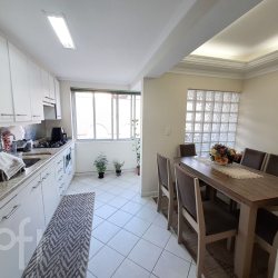 Apartamentos com 7807m², 2 quartos, 1 suíte, no bairro Centro em Florianópolis