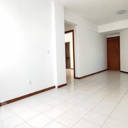 Apartamentos com 6716m², 2 quartos, 1 suíte, 1 garagem, no bairro Kobrasol em São José