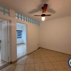 Salas/Conjuntos com 33m², no bairro Centro em Florianópolis