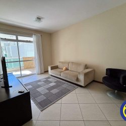 Apartamento com 120m², 3 quartos, 1 suíte, 2 garagens, no bairro Ingleses do Rio Vermelho em Florianópolis