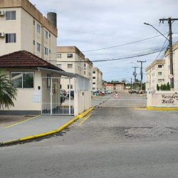 Apartamento com 48m², 2 quartos, no bairro Barra do Aririú em Palhoça