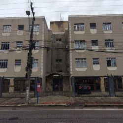 Apartamento com 55m², 2 quartos, 1 garagem, no bairro Kobrasol em São José
