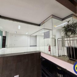 Loja com 134m², no bairro Centro em Florianópolis