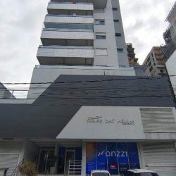 Apartamento com 65m², 2 quartos (sendo 1 suíte), 2 garagens, no bairro Pedra Branca em Palhoça