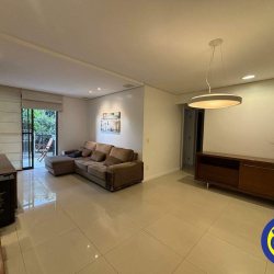 Apartamento com 94m², 3 quartos (sendo 1 suíte), 1 garagem, no bairro João Paulo em Florianópolis