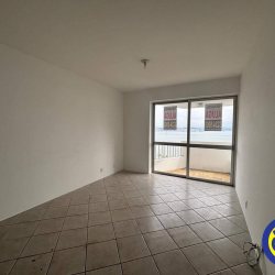 Apartamento com 108m², 2 quartos (sendo 1 suíte), 1 garagem, no bairro Agronômica em Florianópolis