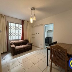 Apartamento com 46m², 1 quarto, 1 garagem, no bairro Agronômica em Florianópolis
