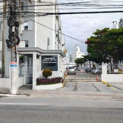 Apartamento com 62m², 3 quartos, no bairro Abraão em Florianópolis