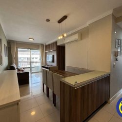 Apartamento com 95m², 3 quartos (sendo 1 suíte), 2 garagens, no bairro Trindade em Florianópolis