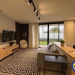 Apartamento com 55m², 1 quarto, 1 garagem, no bairro Lagoa da Conceição em Florianópolis