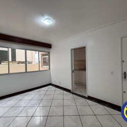 Apartamento com 58m², 2 quartos, no bairro Centro em Florianópolis