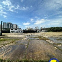 Terreno com 4170m², no bairro Balneário em Florianópolis