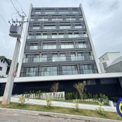 Apartamento com 42m², 1 quarto, 1 garagem, no bairro Centro em Florianópolis