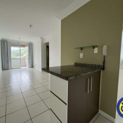 Apartamento com 65m², 2 quartos (sendo 1 suíte), 1 garagem, no bairro Córrego Grande em Florianópolis